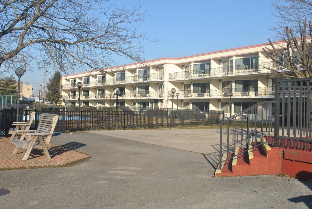 Lancaster Family Resort Smoketown  Extérieur photo